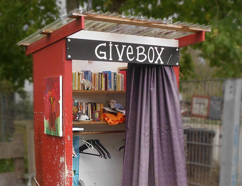 So sieht bespielsweise die Givebox in Niederlassel aus.